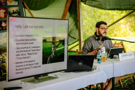 Az önrendelkezés nyugati példái az EMI-táborban