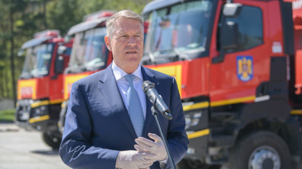 Iohannis arra kéri a lakosságot, hogy mindenki töltse otthonában a húsvétot