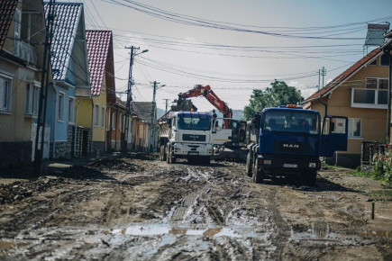 Zajlanak a munkálatok a Rózsa utcában