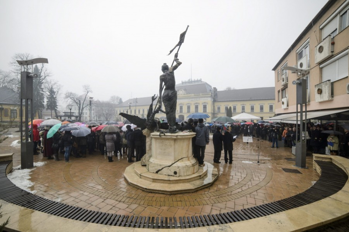 A romániai magyarság jogaiért áll ki