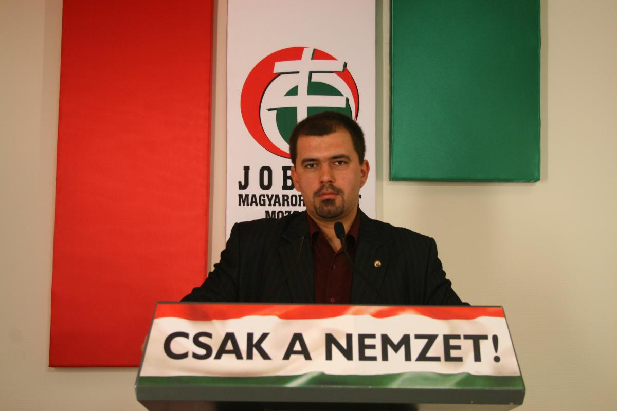 A Jobbik alelnökét ismét kitiltották Romániából