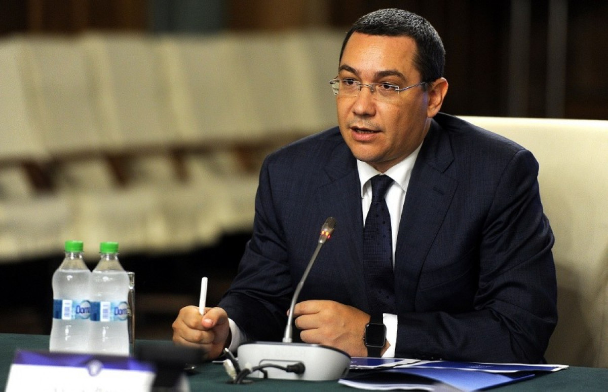 Victor Ponta benyújtotta lemondását